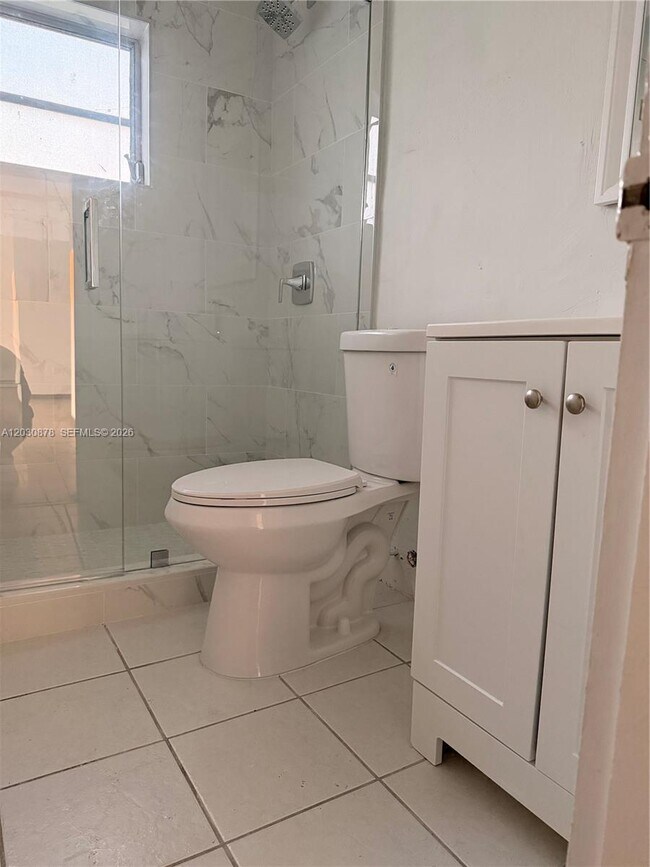 7250 SW 94th Pl Unit B8