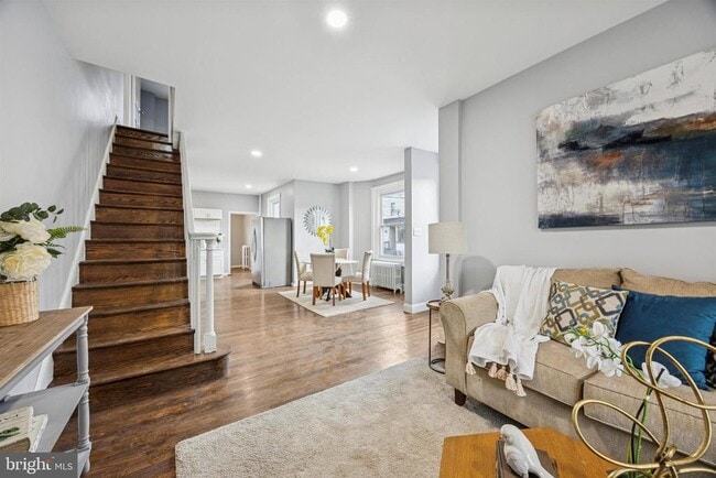 Photo - 105 Nyack Ave