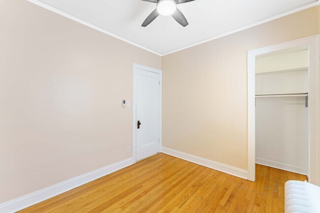 Photo - 2125 Wesley Ave Unit 2