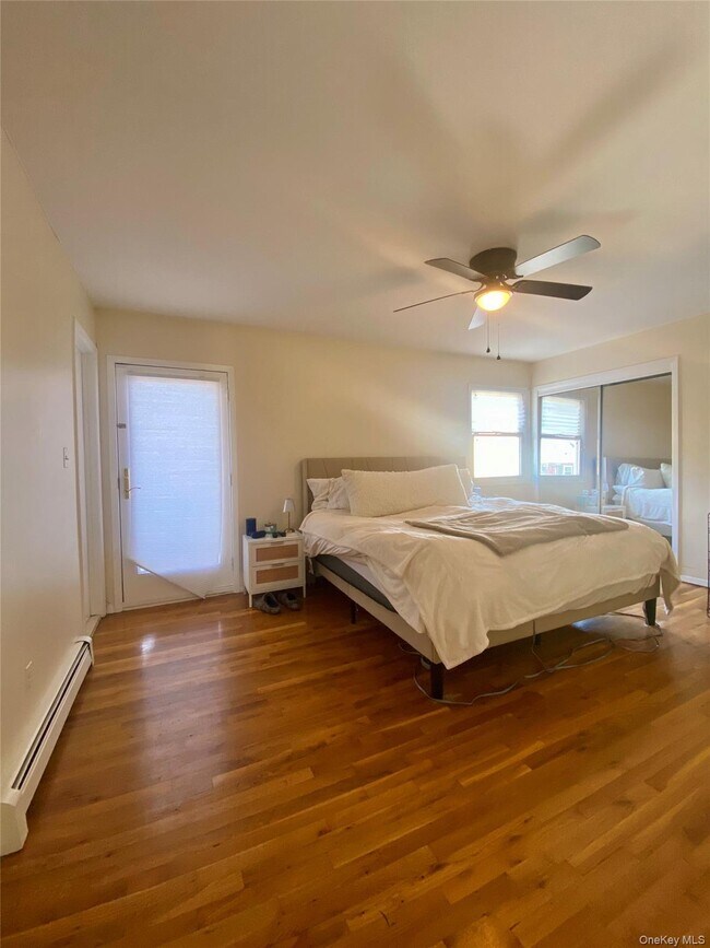 Photo - 641 E Olive St Unidad upper