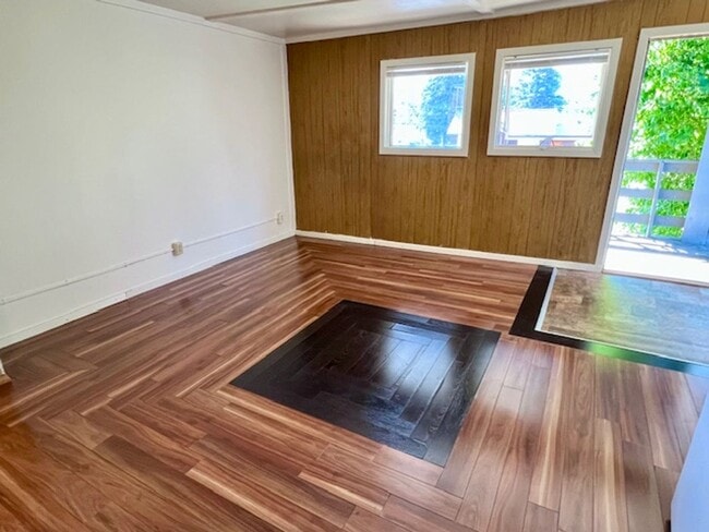 Photo - Updated Studio Apt. With All Utilities Included Unit Apt #4