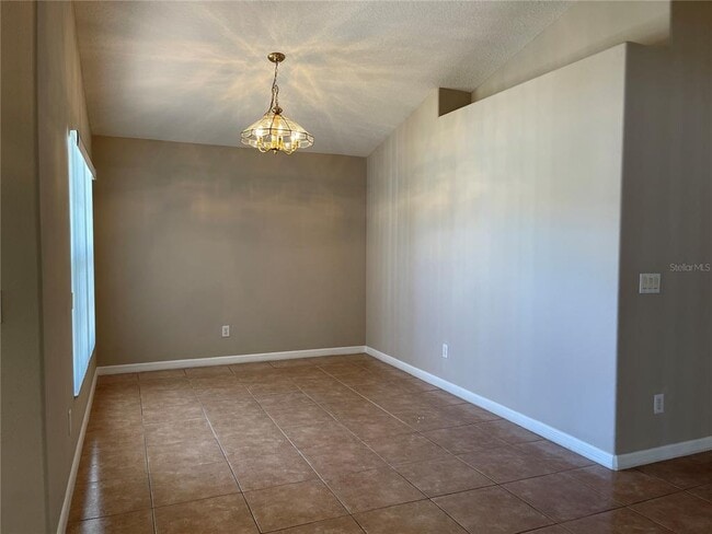 Photo - 3017 Rollman Rd