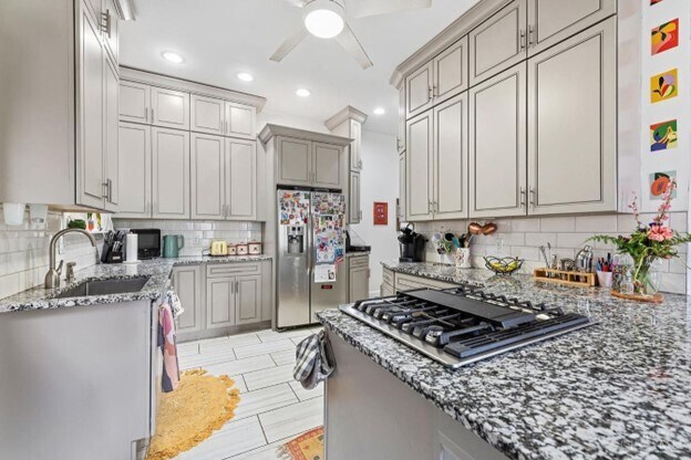 Cocina - 2106 Kemper Ln