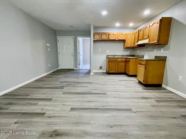 Photo - 2903 S 5th St