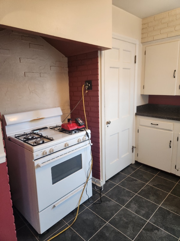 Photo - 4353 W 61st St