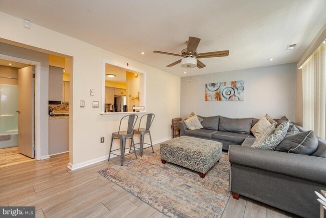 Photo - 545 N Connecticut Ave