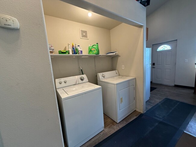 Photo - 496 Highland Ave