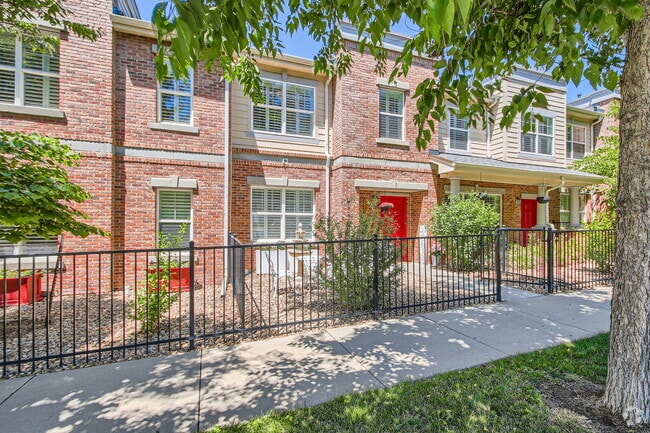 Townhome Front Entry - 7349 Lowell Blvd Rental