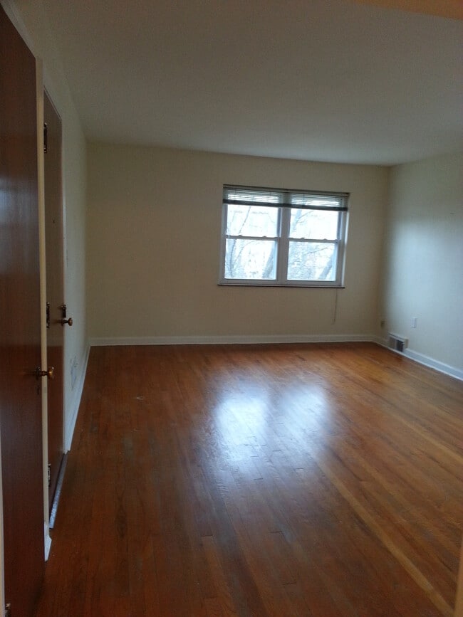 Photo - 804 Ellison Ave Unidad 3