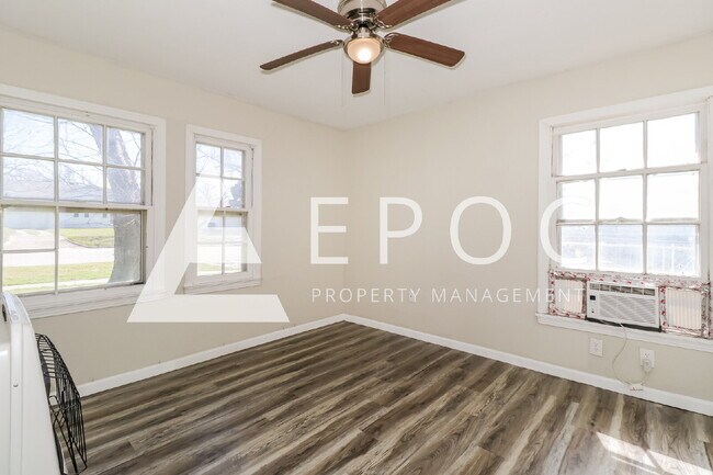 Photo - 1702 S 9th St