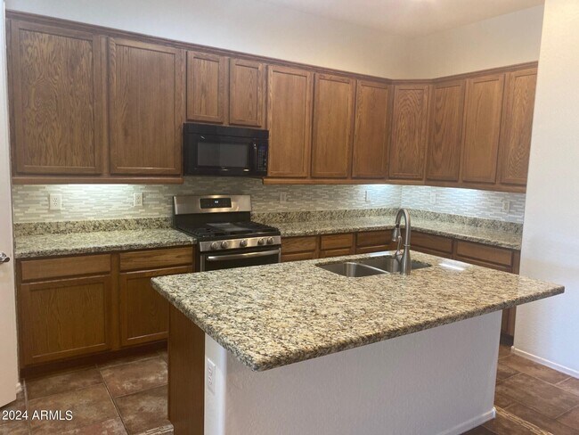 Photo - 16192 W Cocopah St