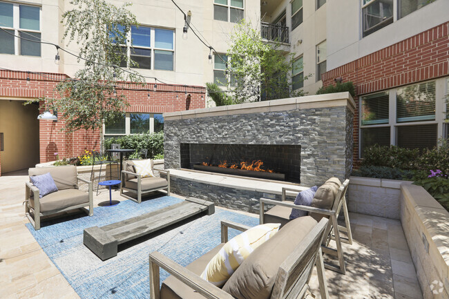 Outdoor Lounge 1 - Gables Speer Blvd Rental