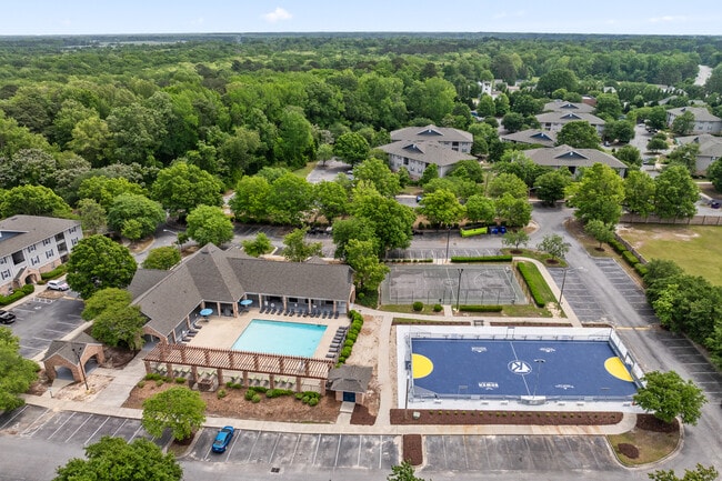 Campo de fútbol - Pirates Cove Student Living