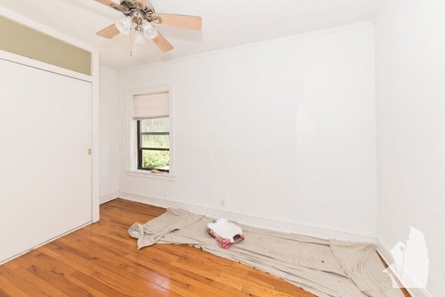 Photo - 629 W Cornelia Ave Unit 3S