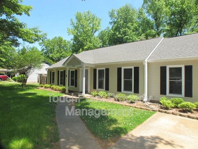 Photo - 9707 Covedale Dr