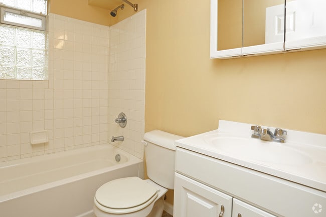 Bath Room - Residence at Cedar Grove