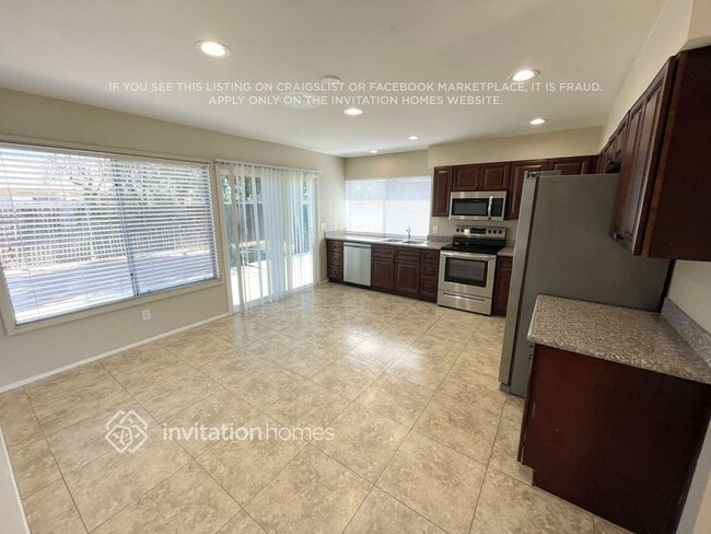 Photo - 5629 W Puget Ave