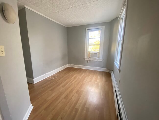 Bedroom View 1 - 530 Valley Rd Unit 2