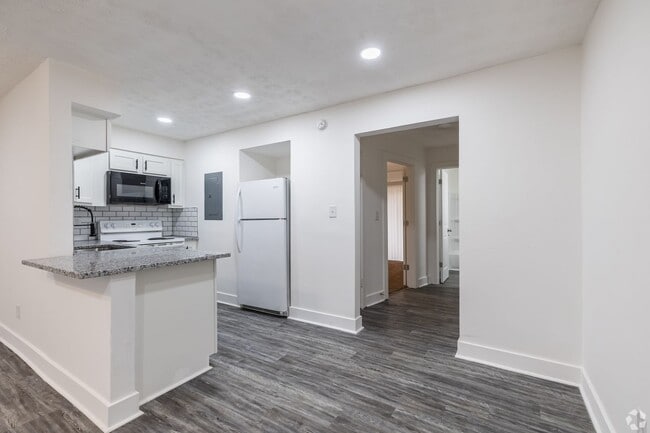 Photo - Landing at Malabu