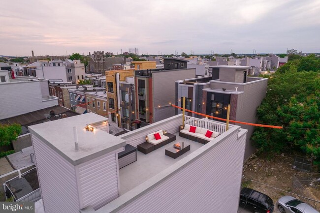 Photo - 1513 S Lambert St