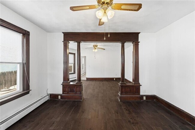 Photo - 93 Oakland Ave