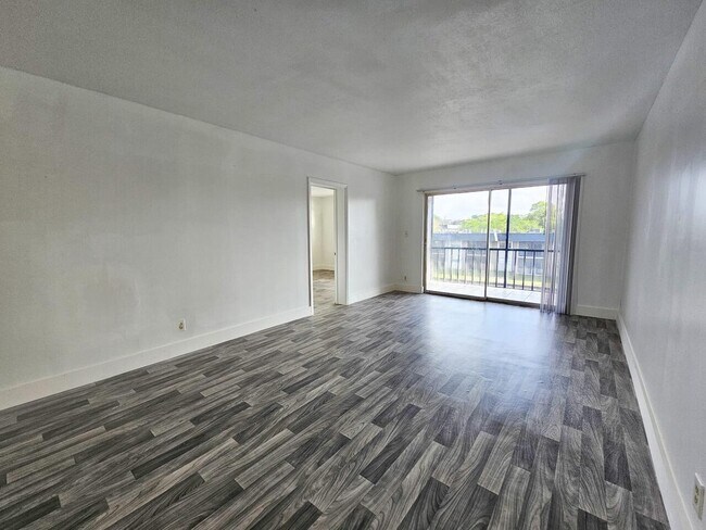 Photo - 7960 Colony Cir N Unit 305