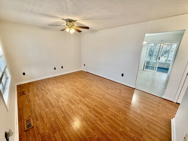 Photo - 60 Jetta Cir