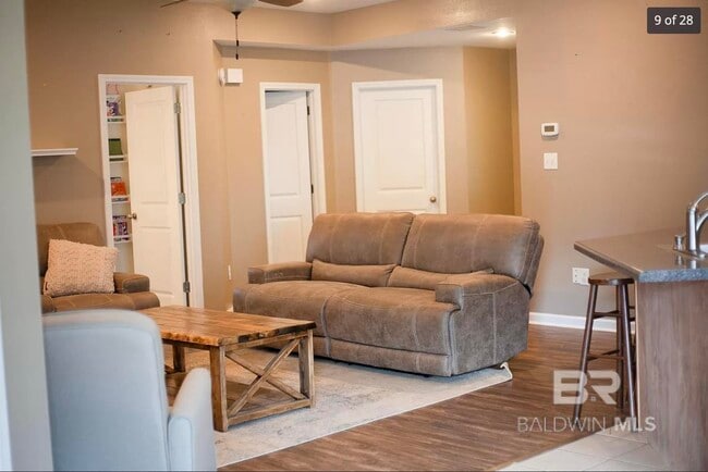 Photo - 14611 Silveroaks Loop