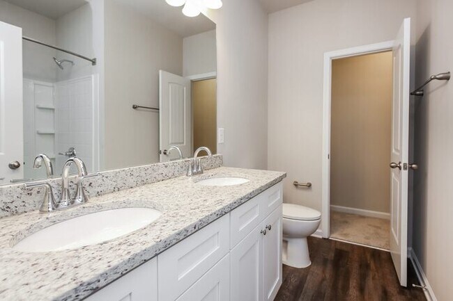 247 Riley Cir