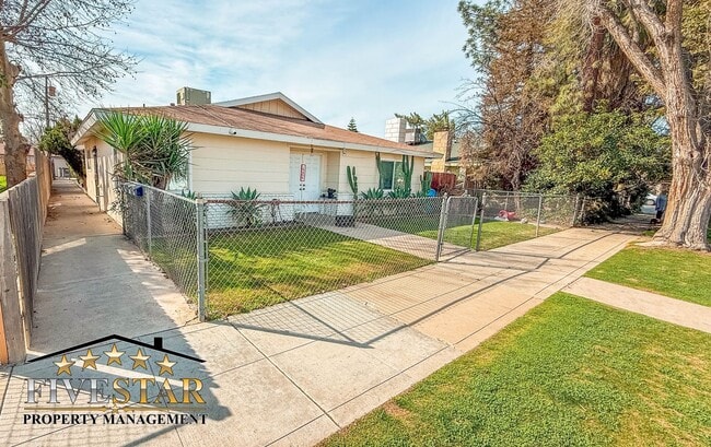 Building Photo - 609 Grace St Unit #D