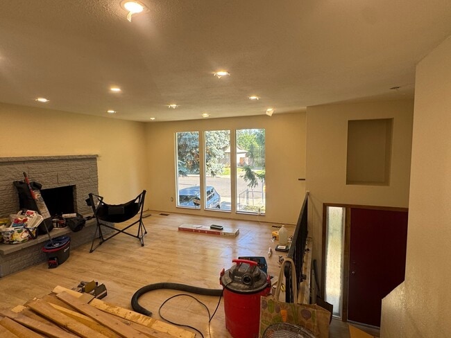 Photo - 3217 E 33rd Ave