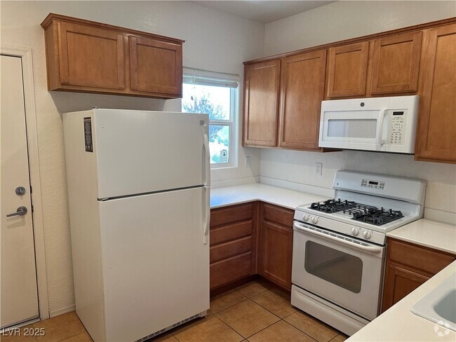 Building Photo - 2620 Ground Robin Dr Rental