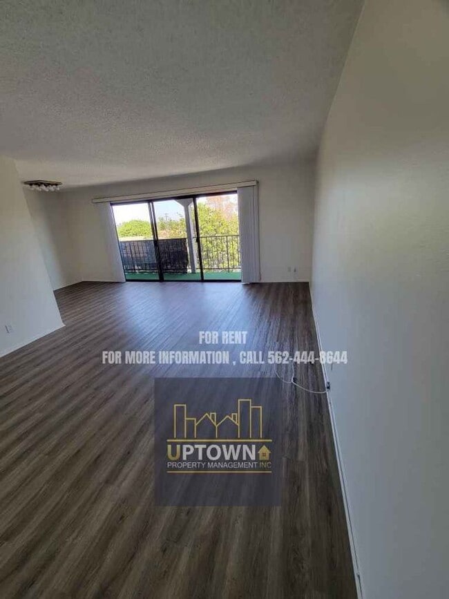 4595 California Ave Unidad 414