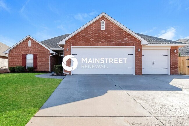 Building Photo - 4 Bedroom Pet-Friendly Home in Edmond, OK ...