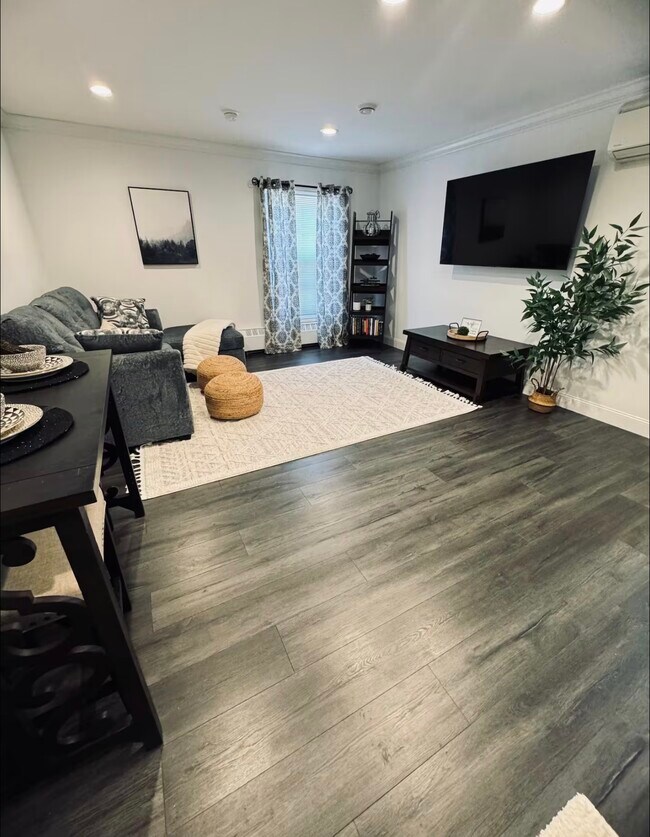 Photo - 10 Palmer St Unit Suite 1