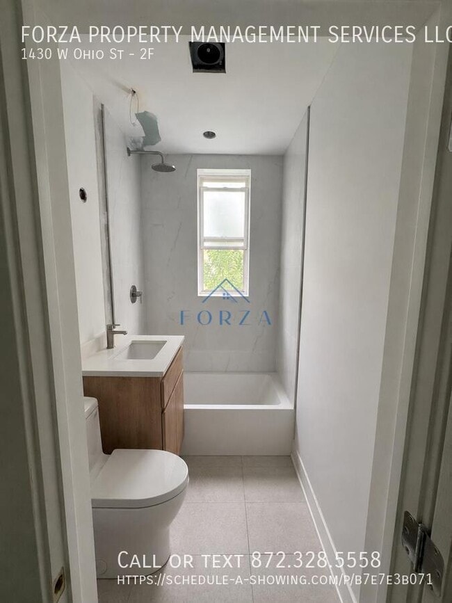 Photo - 1430 W Ohio St Unit 2F