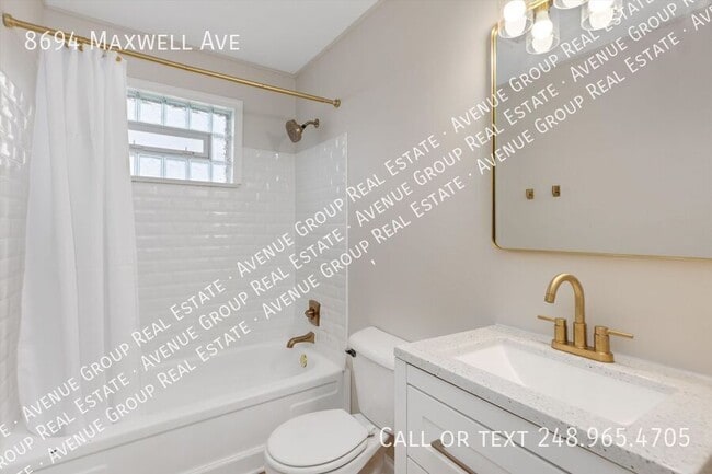8694 Maxwell Ave