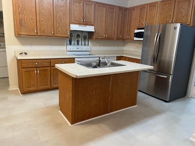 Photo - Immaculate House is Established Neighborhood