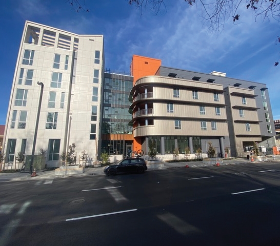 Luna Vista - Luna Vista Apartments