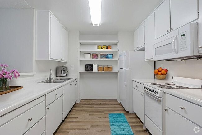 Building Photo - Clayton Gardens Rental