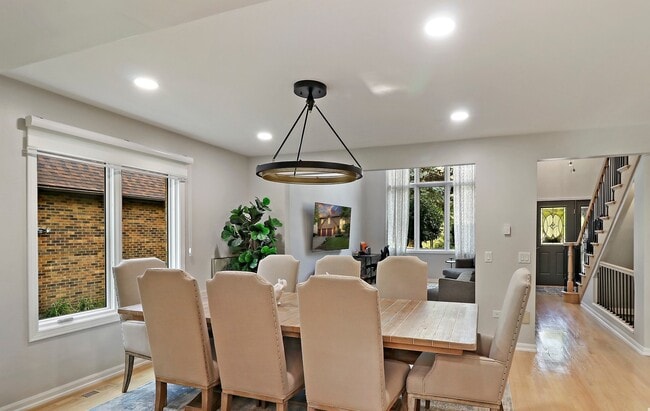 Photo - 196 Rosedale Ct