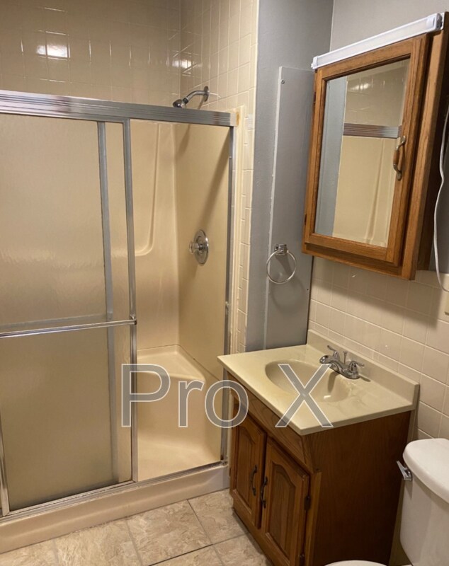 Photo - 902 N Grand St House