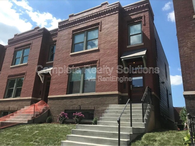 Photo - 4329 Swan Ave Townhome