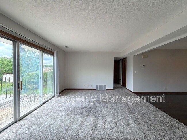 Photo - 3831 S 46th St Unidad 11