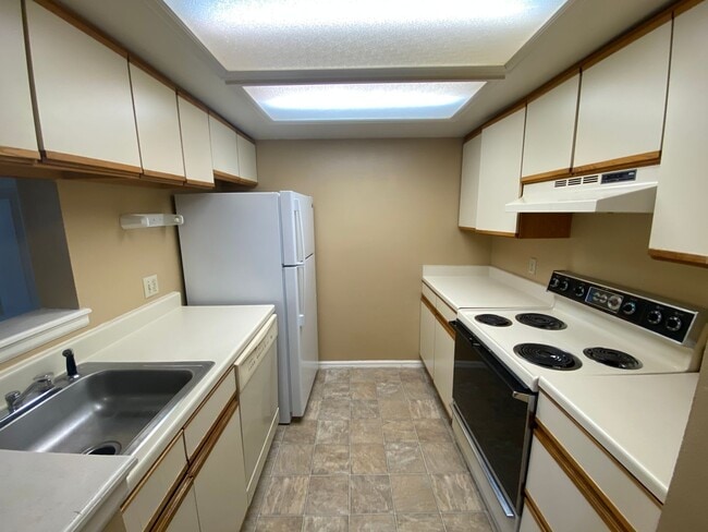 Photo - 842 Tenderfoot Hill Rd