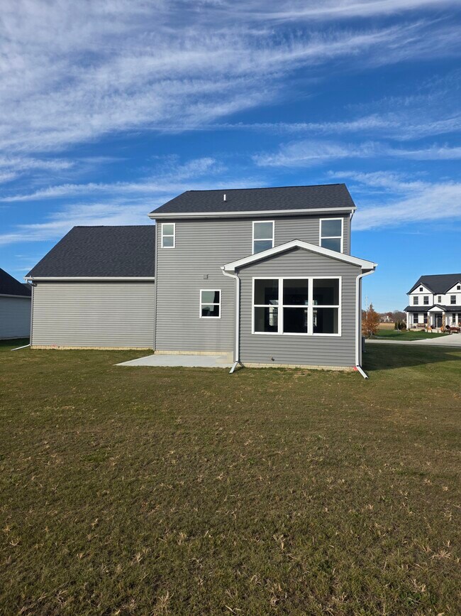 Photo - 9425 Newbury Ln