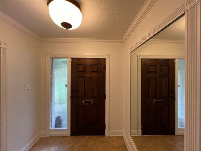 Photo - Beautiful Home on Esplanade across from Go...