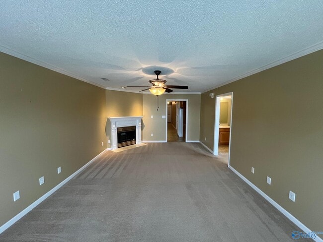 Photo - 3241 Fieldstone Dr SW
