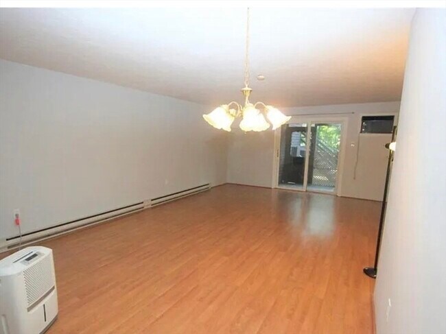 Photo - 76 Highwood Dr Unit 76