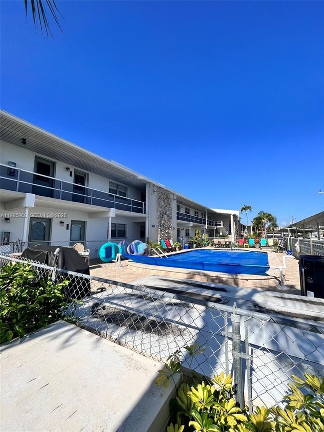 Photo - 708 Victoria Dr Unit 101